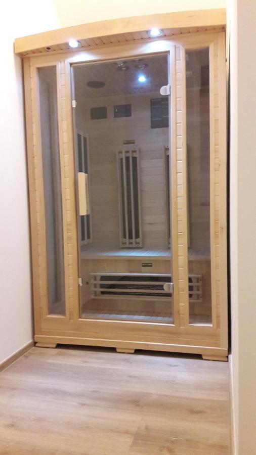 Penthouse Griemann 1 Mit Infrarotkabine Und Eigener Dachterrasse Fuer Max 4 Personen Illmitz Exterior photo