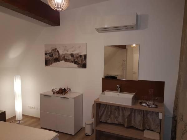 Penthouse Griemann 1 Mit Infrarotkabine Und Eigener Dachterrasse Fuer Max 4 Personen Illmitz Exterior photo