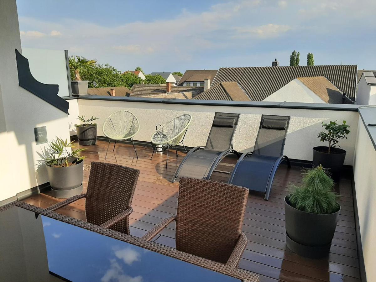 Penthouse Griemann 1 Mit Infrarotkabine Und Eigener Dachterrasse Fuer Max 4 Personen Illmitz Exterior photo